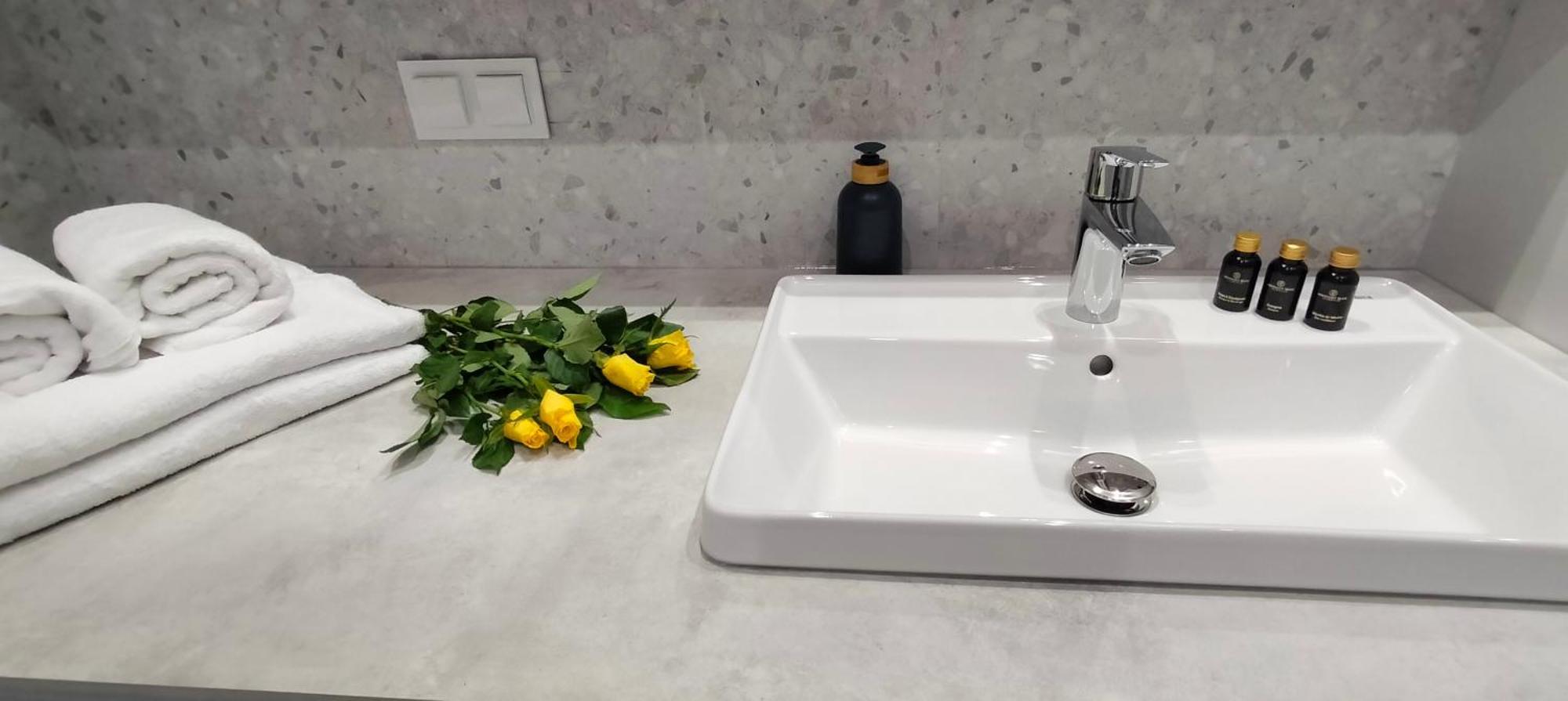 Cicha Przystan Apartamenty Whiteblue Sauna&Fitness&Parking 科沃布热格 外观 照片